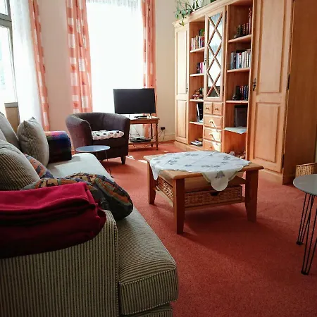 Ferienwohnung Burgblick Verbandsgemeinde Verbandsgemeinde Traben-Trarbach Buitenkant foto